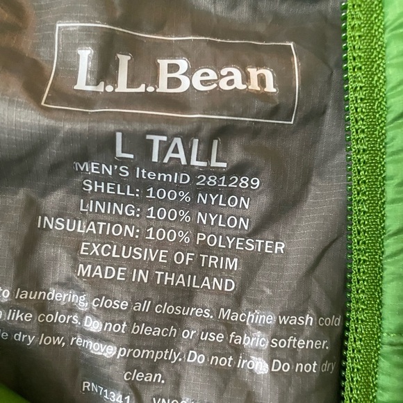L. L. Bean green zip up vest - Picture 9 of 11